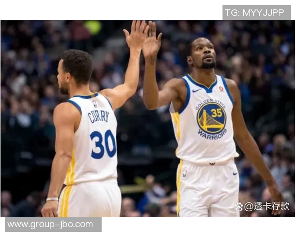 全队命中率接近六成杜兰特称赞团队配合与进攻篮板表现