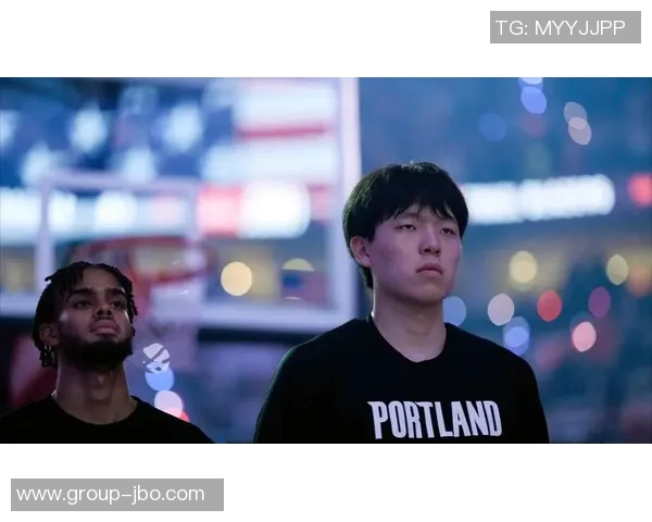 杨瀚森幽默风趣用英语逗乐队友具体细节不便透露