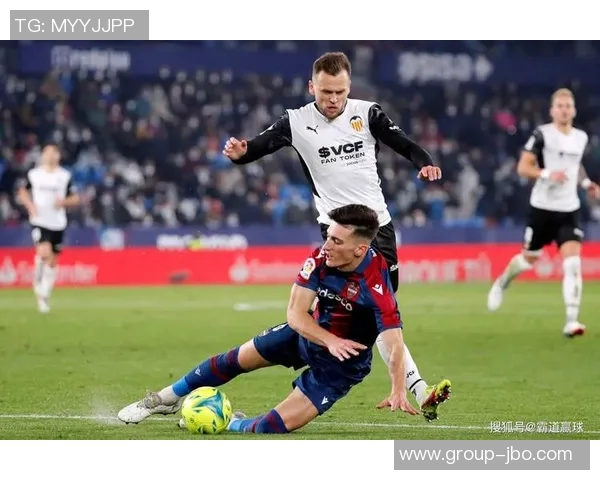 皇马与莱万特前锋艾永经纪人接触球员倾向加盟巴萨 皇马与莱万特前锋艾永经纪人接触球员倾向加盟巴萨